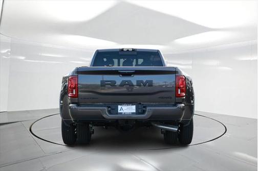 2025 RAM 3500 Limited Mega Cab 4x4 6'4' Box