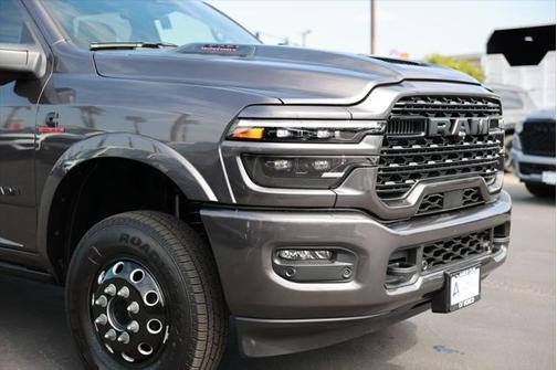 2025 RAM 3500 Limited Mega Cab 4x4 6'4' Box