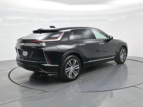 2024 Cadillac LYRIQ Luxury