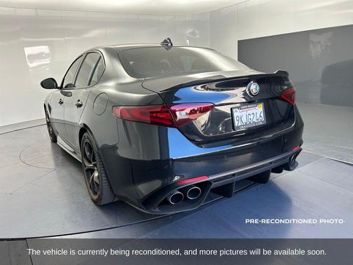 2020 Alfa Romeo Giulia Quadrifoglio