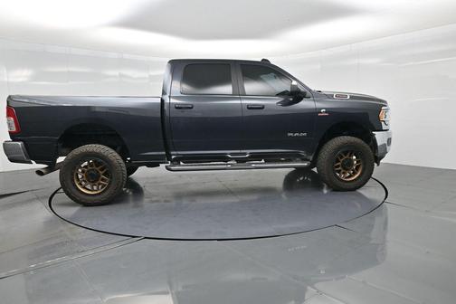 2020 RAM 2500 Big Horn Crew Cab 4X4 6'4' Box