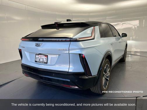 2025 Cadillac LYRIQ Sport