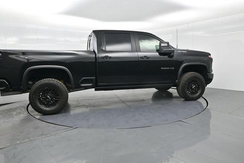 2025 Chevrolet Silverado 2500 4WD Crew Cab Standard Bed ZR2