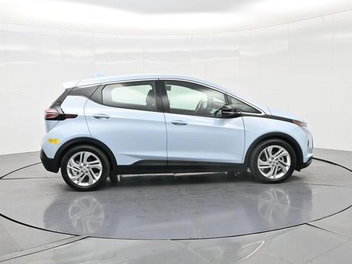 2022 Chevrolet Bolt EV FWD 1LT