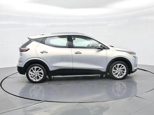 2022 Chevrolet Bolt EUV FWD LT