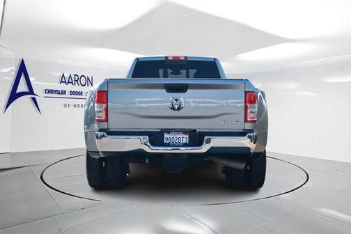 Billet Silver Metallic Clearcoat 2022 RAM 3500 Tradesman Crew Cab 4x4 8' Box