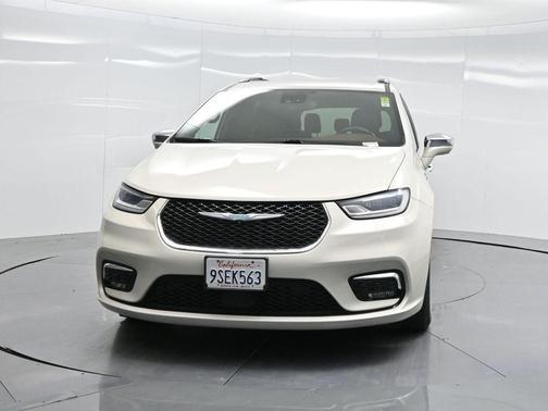 2021 Chrysler Pacifica Hybrid Limited