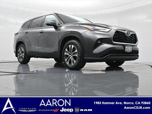 2022 Toyota Highlander XLE