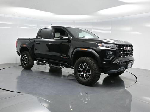 2024 GMC Canyon AT4X