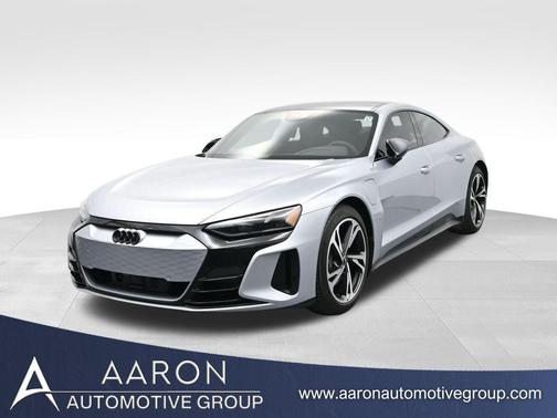 2024 Audi e-tron GT Premium Plus quattro