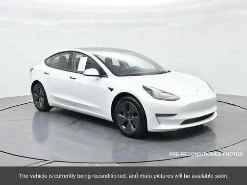 2022 Tesla Model 3 Long Range