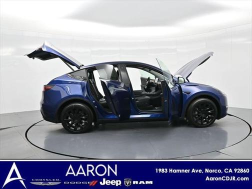 2023 Tesla Model Y Long Range Dual Motor All-Wheel Drive