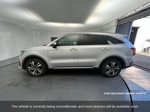 2023 Kia Sorento Hybrid EX