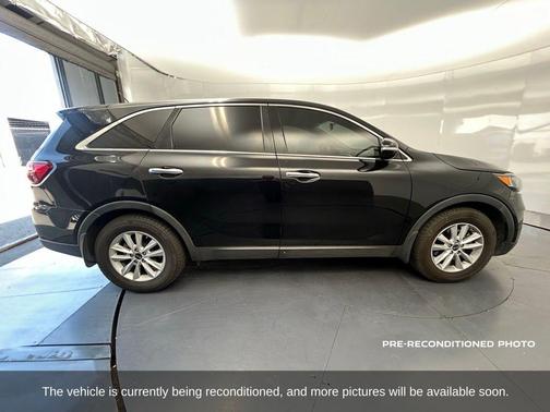 2020 Kia Sorento LX