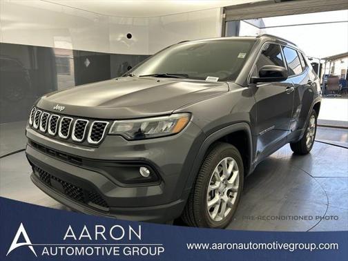 2024 Jeep Compass Latitude Lux