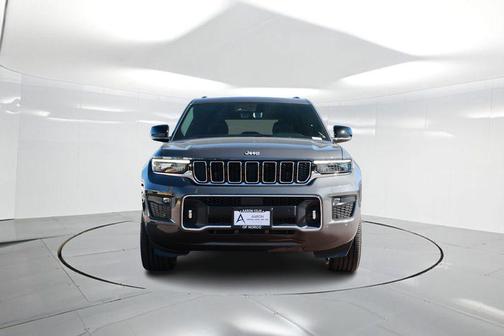 2025 Jeep Grand Cherokee Overland
