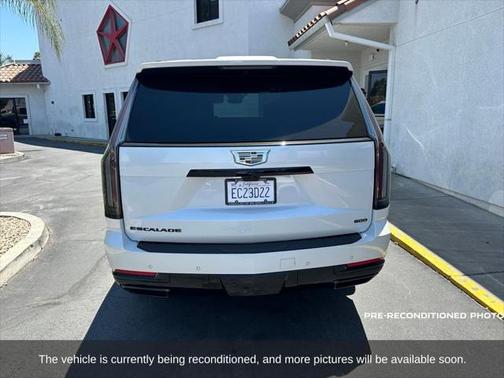 2025 Cadillac Escalade Sport Platinum
