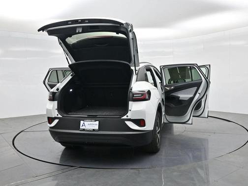 Pure White 2023 Volkswagen ID.4 Pro