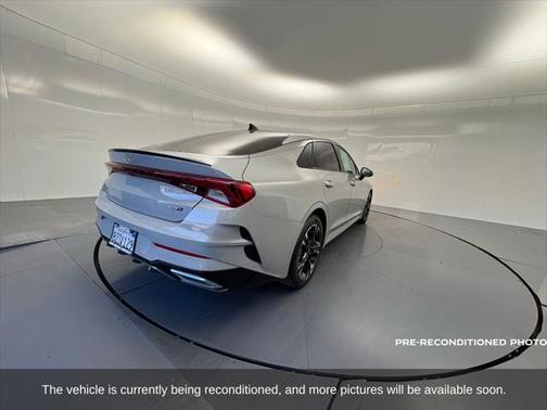 2022 Kia K5 GT-Line