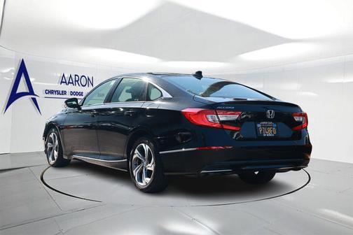 Crystal Black Pearl 2018 Honda Accord EX