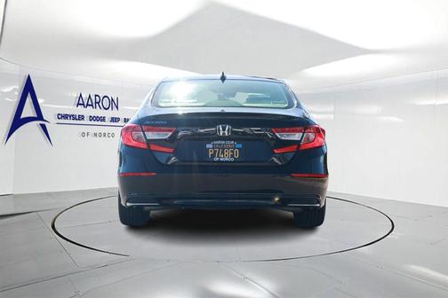 Crystal Black Pearl 2018 Honda Accord EX