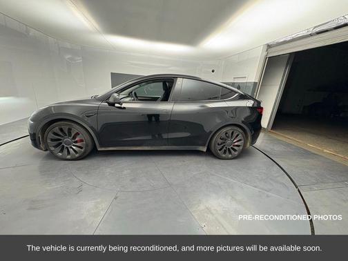2023 Tesla Model Y Performance Dual Motor All-Wheel Drive