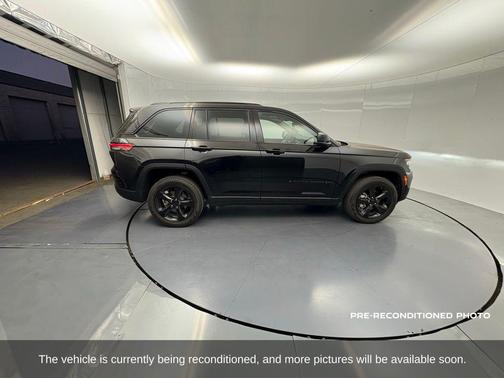 2023 Jeep Grand Cherokee Limited X