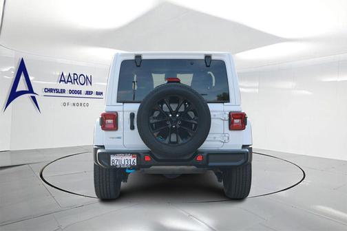 Bright White Clearcoat 2022 Jeep Wrangler Unlimited 4xe Sahara