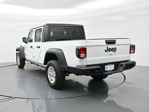 2023 Jeep Gladiator Sport S