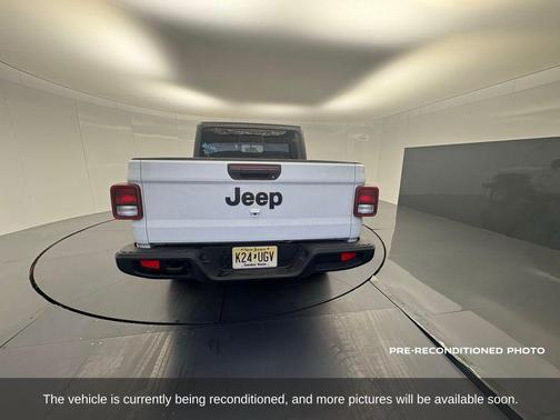 2023 Jeep Gladiator Sport S