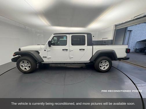 2023 Jeep Gladiator Sport S