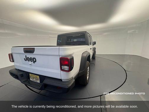 2023 Jeep Gladiator Sport S
