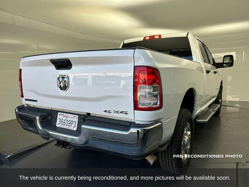 2023 RAM 2500 Big Horn Crew Cab 4x4 6'4' Box
