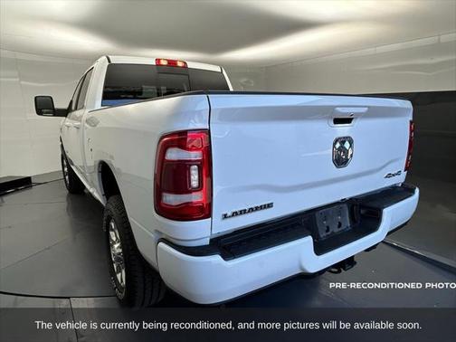 2024 RAM 2500 Laramie Crew Cab 4x4 6'4' Box