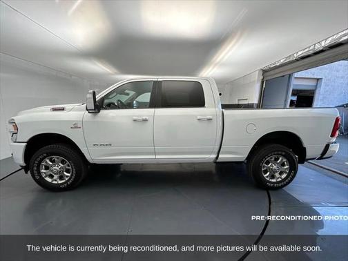 2024 RAM 2500 Laramie Crew Cab 4x4 6'4' Box