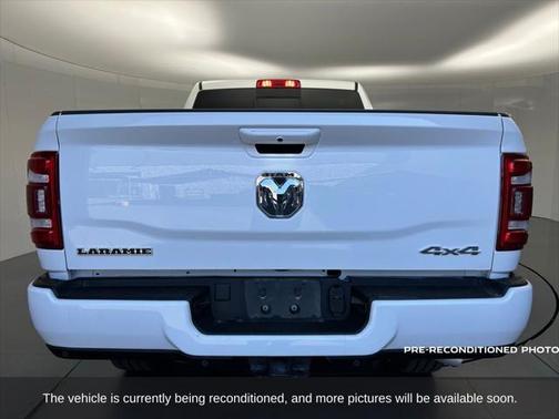 2024 RAM 2500 Laramie Crew Cab 4x4 6'4' Box