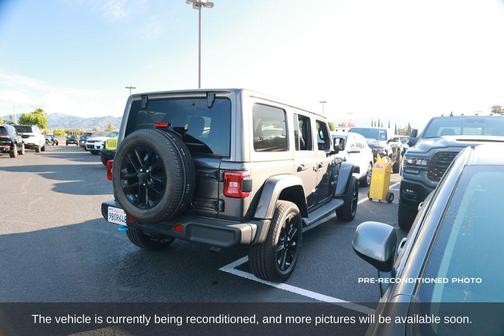 Granite Crystal Metallic Clearcoat 2022 Jeep Wrangler Unlimited 4xe Sahara