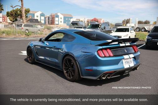 2019 Ford Shelby GT350 Base
