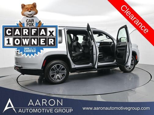 2024 Jeep Wagoneer Series II 4x2