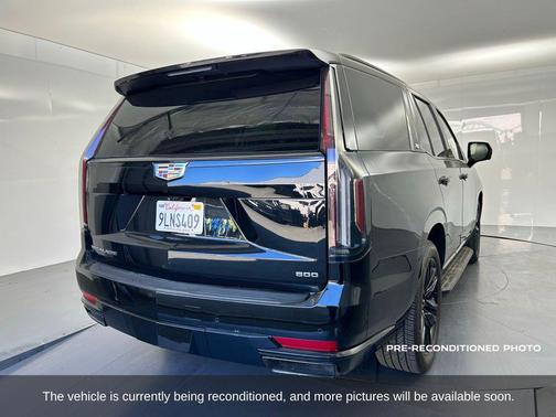 2024 Cadillac Escalade Sport