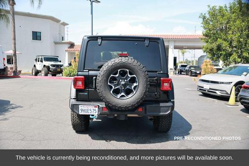 Black Clearcoat 2022 Jeep Wrangler Unlimited 4xe Rubicon