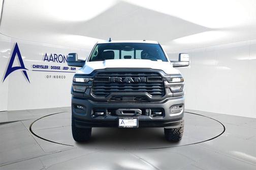 Bright White Clearcoat 2026 RAM 2500 Tradesman Crew Cab 4x4 6'4' Box