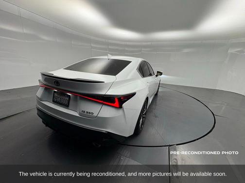 2022 Lexus IS 350 Base