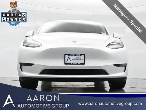 2022 Tesla Model Y Long Range Dual Motor All-Wheel Drive