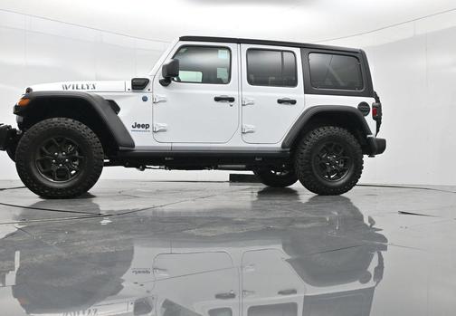 2025 Jeep Wrangler 4xe Willys