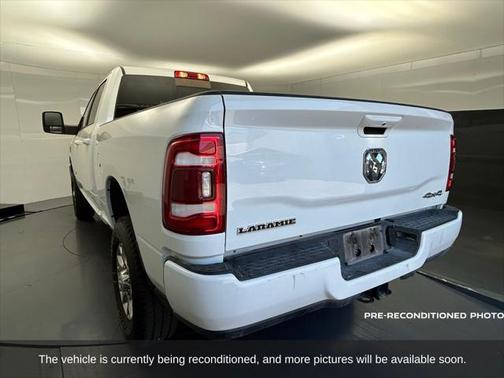 2024 RAM 2500 Laramie Crew Cab 4x4 6'4' Box