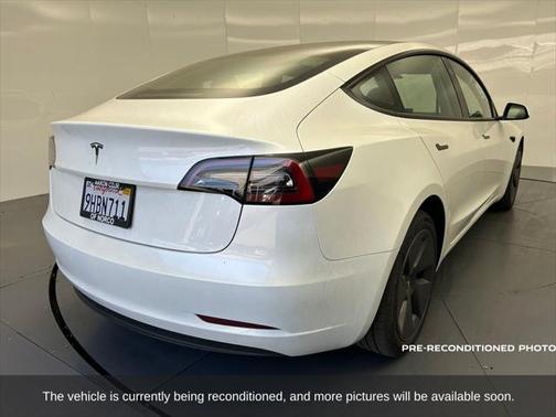2023 Tesla Model 3 Standard Range