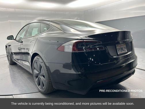 2021 Tesla Model S Plaid
