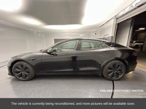 2021 Tesla Model S Plaid
