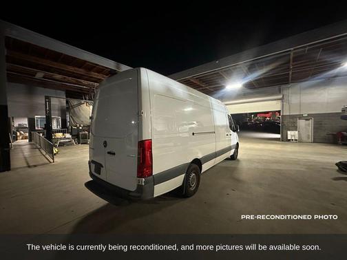 2022 Mercedes-Benz Sprinter 2500 High Roof